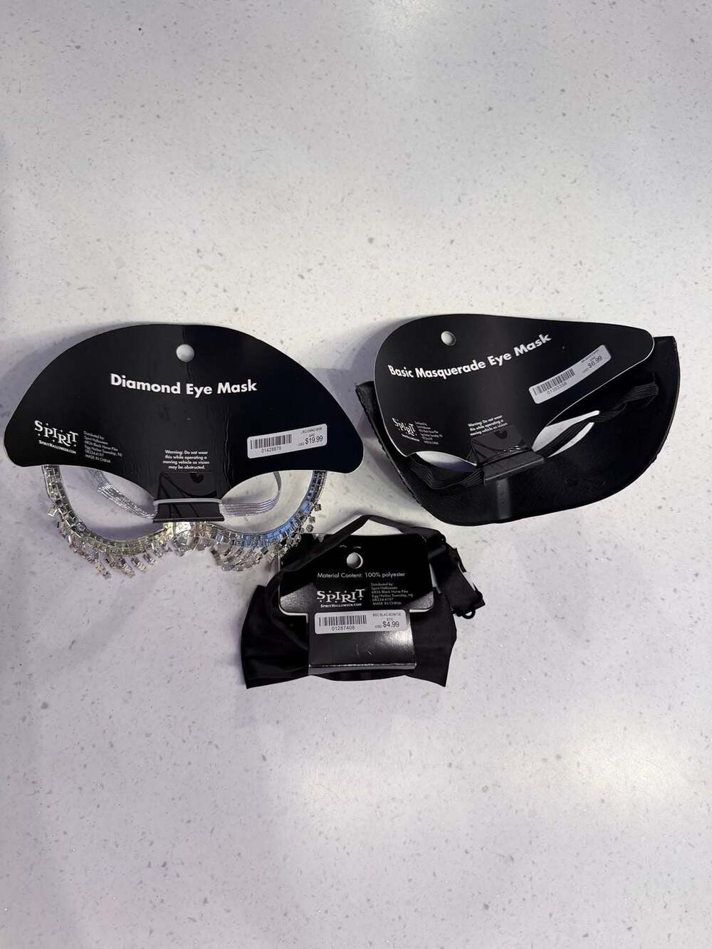 Spirit Halloween Masquerade Set Diamond Eye Mask Basic Eye Mask and Bow Tie - Picture 2 of 2